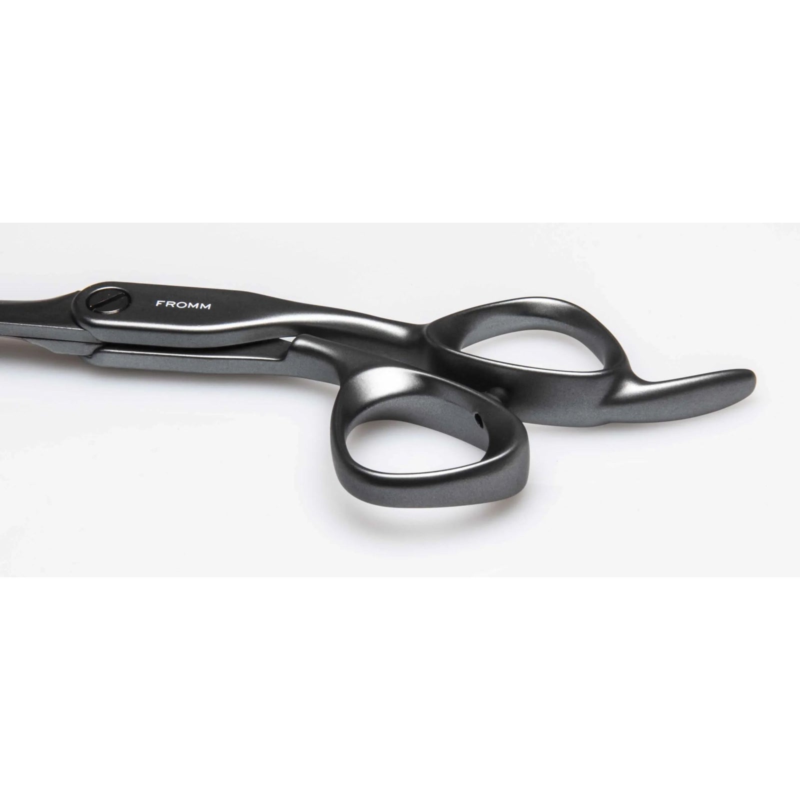 f1017-invent-5.75"-shear-gunmetal/630_573-Image_1
